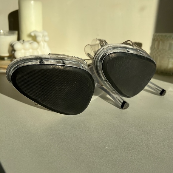 Clear heels - Picture 4 of 5